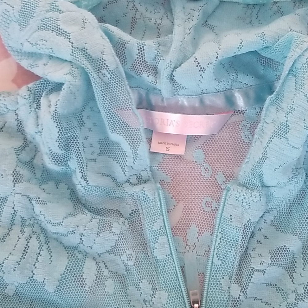 Victoria's secret lace jacket - Picture 2 of 4